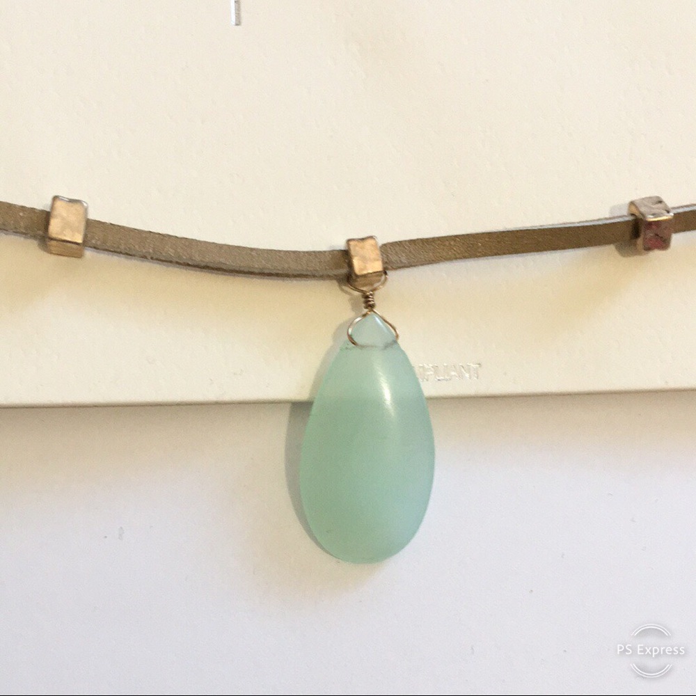 Influence Genuine Leather Choker - Picture 2 of 2